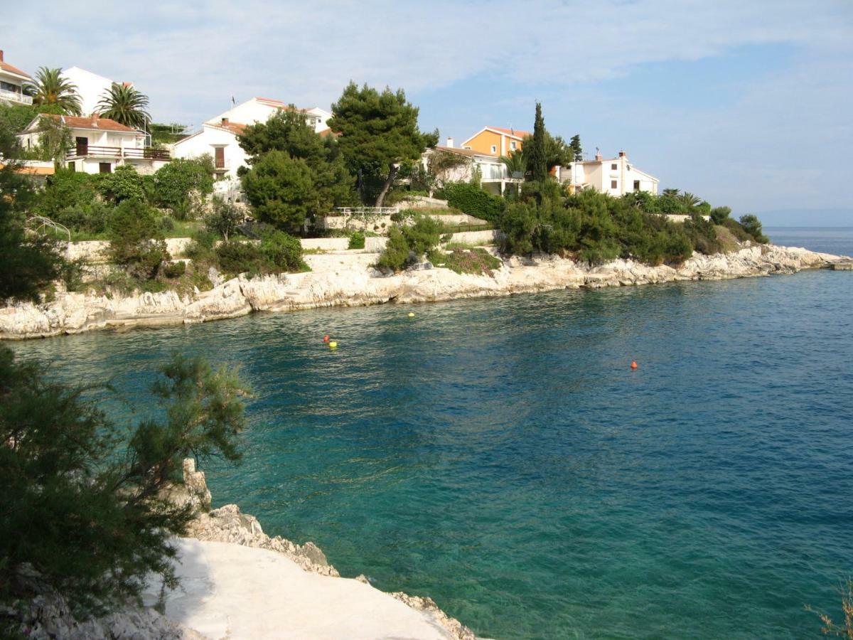 Apartments Otok 2 Трогір Екстер'єр фото