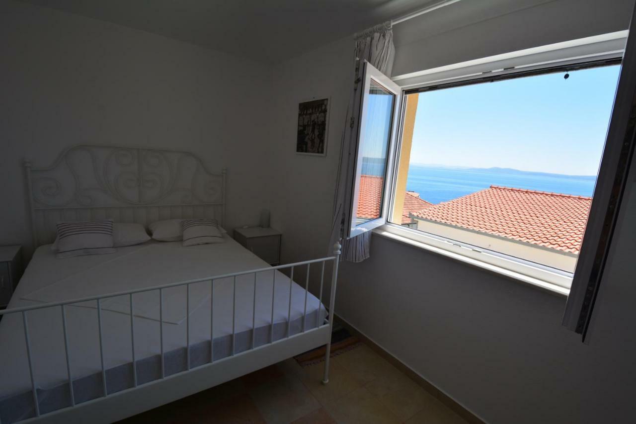 Apartments Otok 2 Трогір Екстер'єр фото