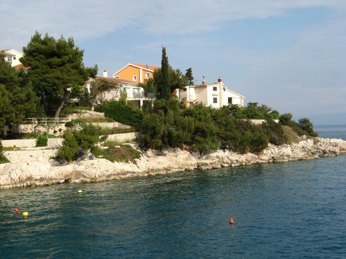 Apartments Otok 2 Трогір Екстер'єр фото