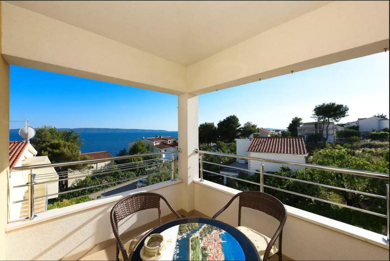 Apartments Otok 2 Трогір Екстер'єр фото